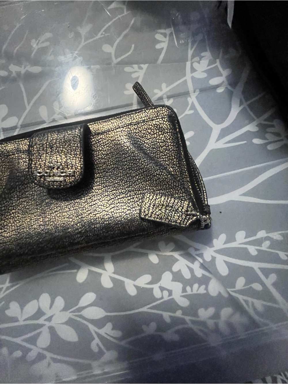 Coach Metallic Gold Leather Wallet with Snap Tab used - Picture 2 of 4